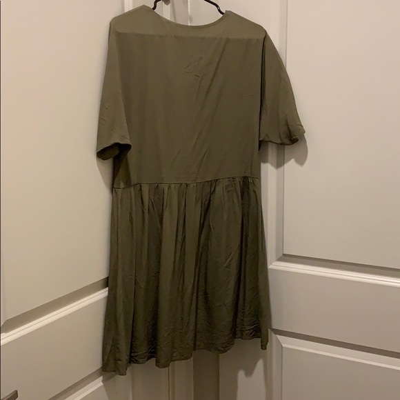 Button Dress - Picture 2 of 2